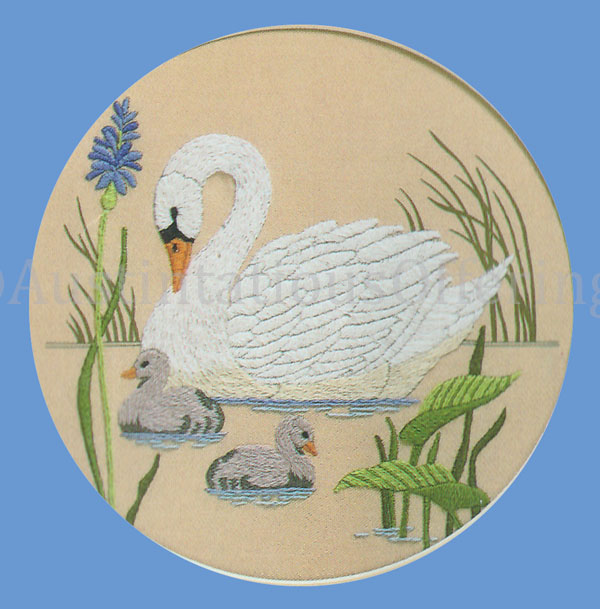 Rare Reilly Mother Swan Cygnets Crewel Embroidery Kit Pond Life