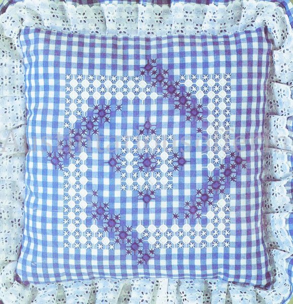 Blue Gingham Check Pinwheel Crewel Embroidery Kit Beginner