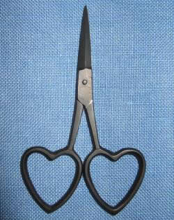 The Love Scissors Kelmscott Designs 3.75 inches